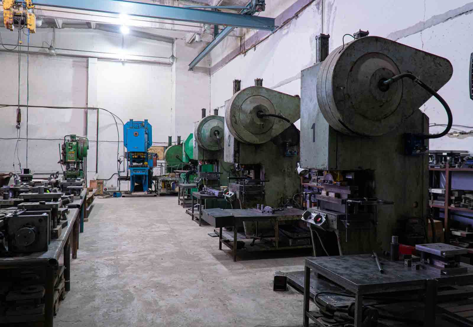 Sheet stamping equipment